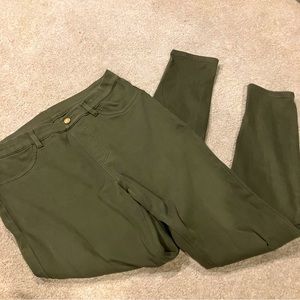 UNIQLO Olive Jeggings
